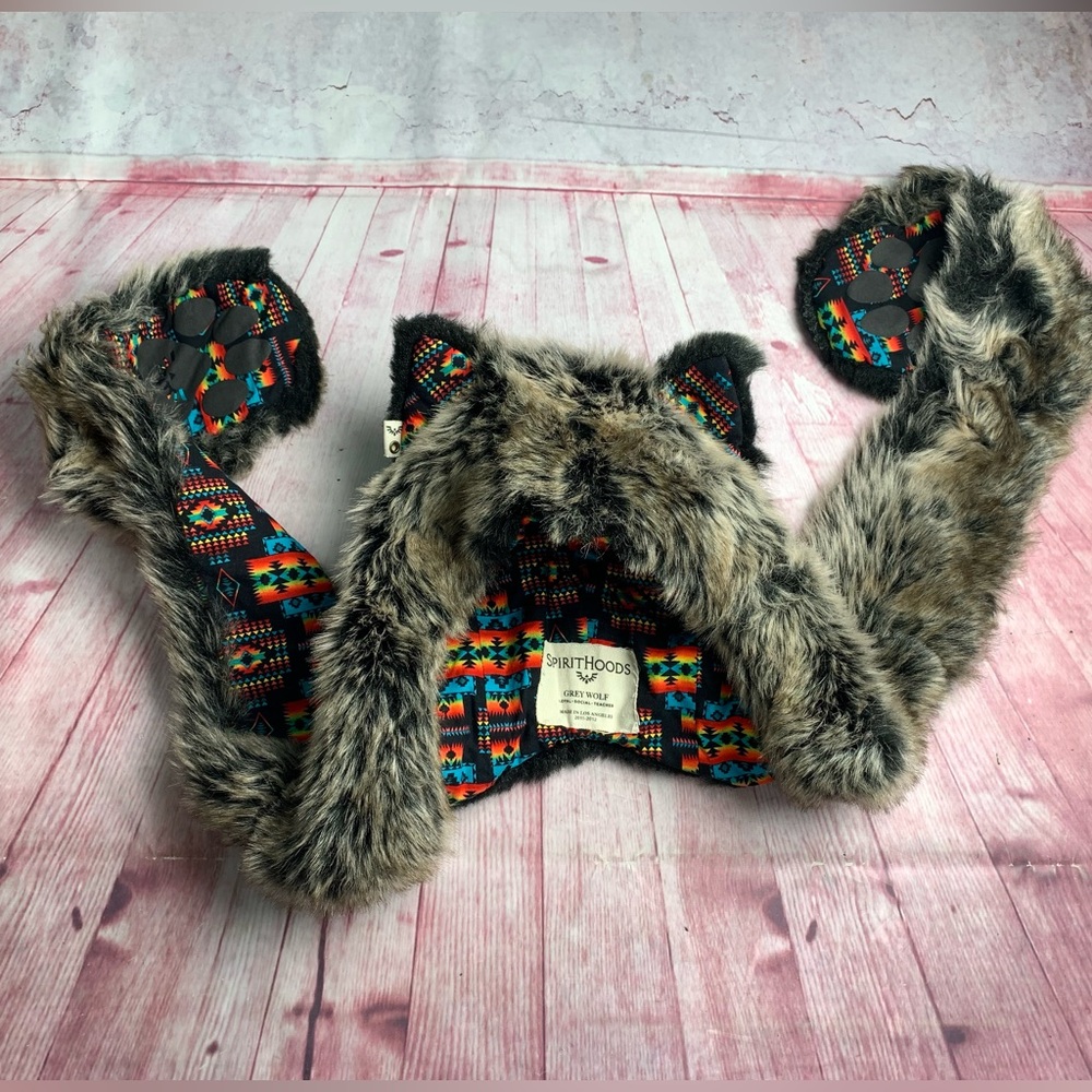Spirithoods Collectors Ikat Grey Wolf Tribal Patt… - image 7
